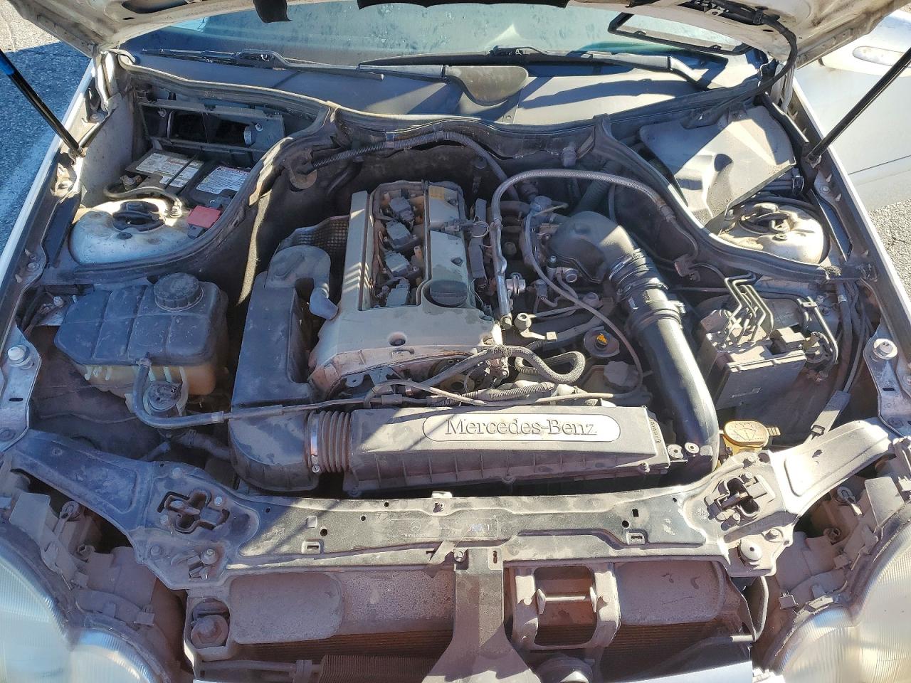 2002 MERCEDES-BENZ C-CLASS