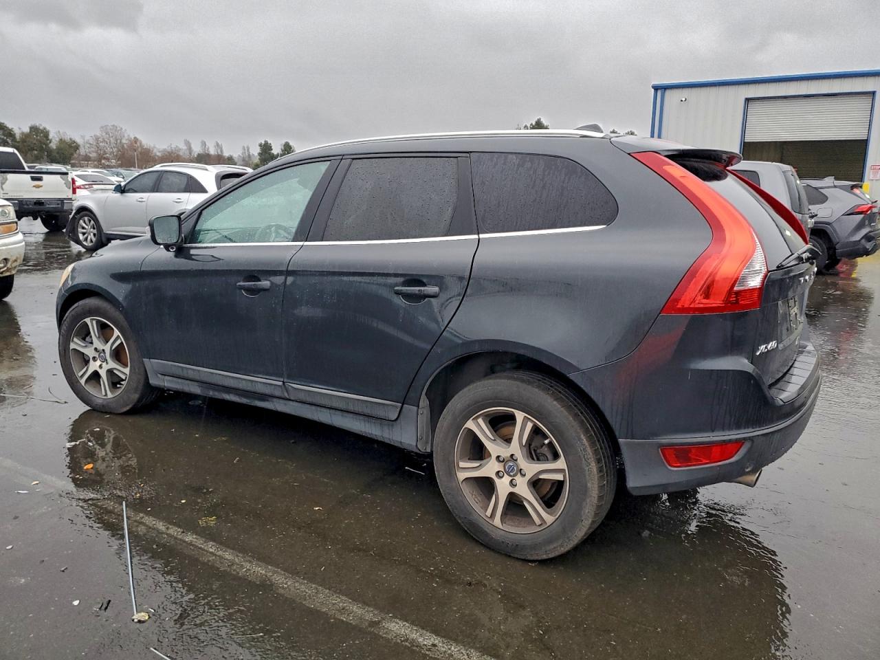 2013 VOLVO XC60