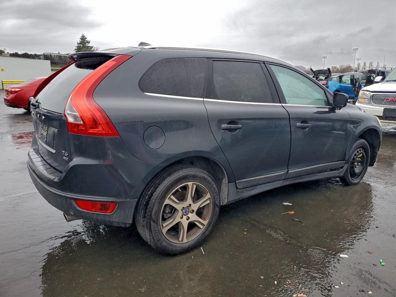 2013 VOLVO XC60