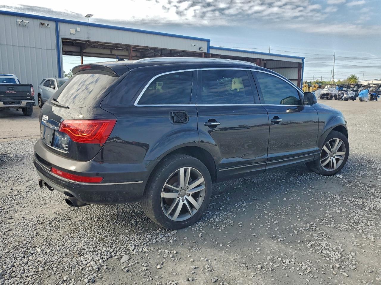 2015 AUDI Q7