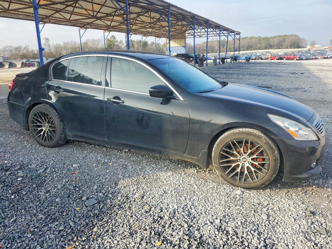 2013 INFINITI G37