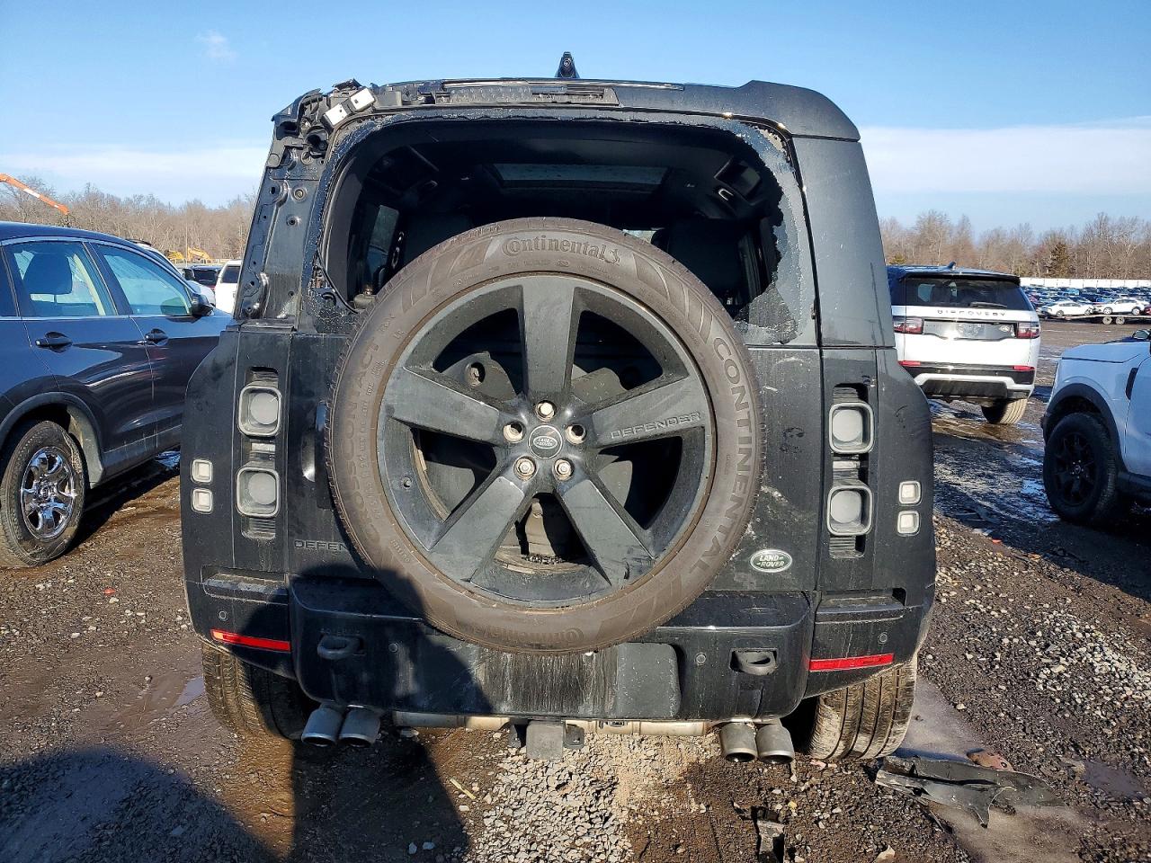 2022 LAND ROVER DEFENDER