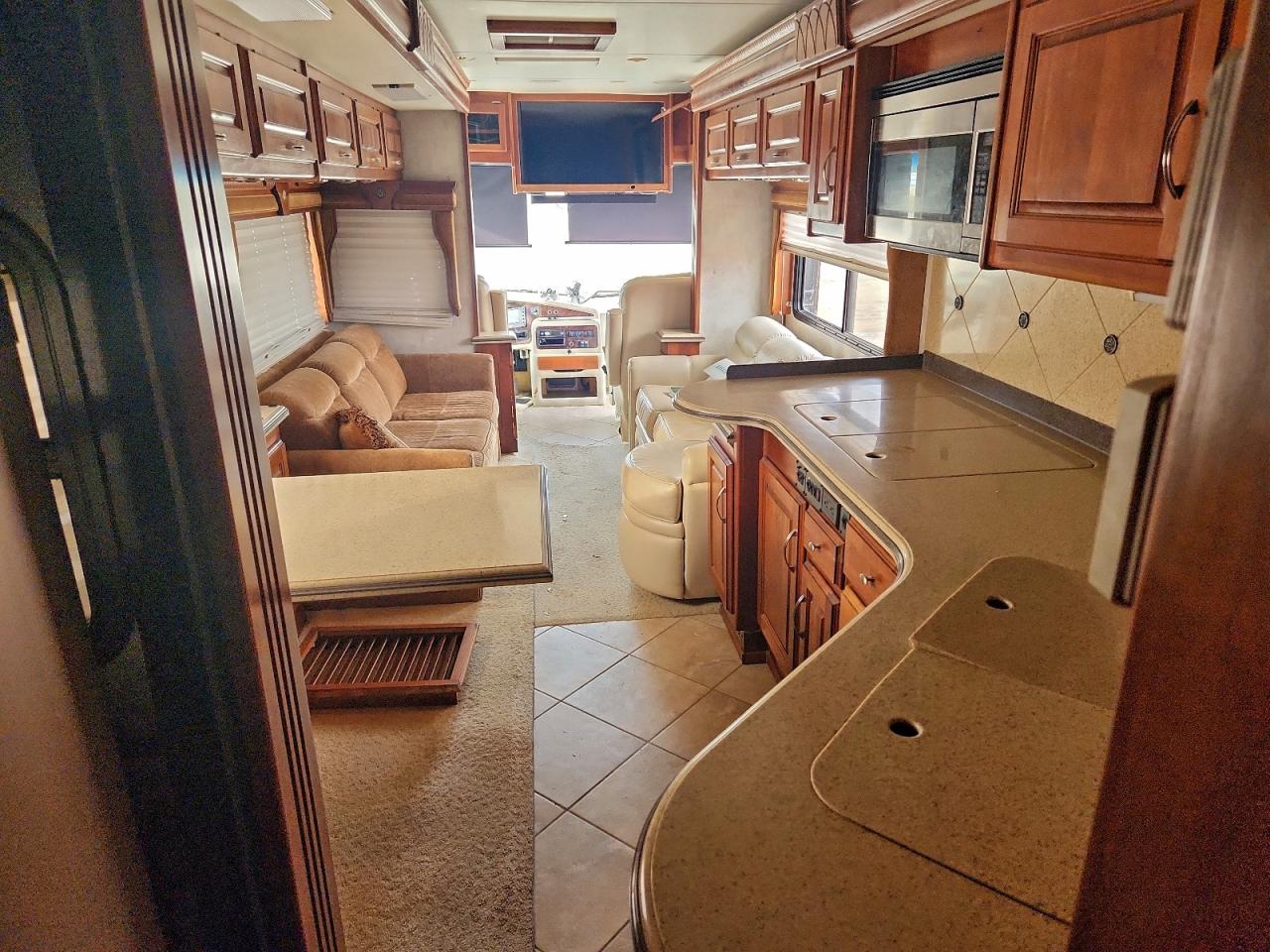 2005 ROADMASTER RAIL ALL MODELS
