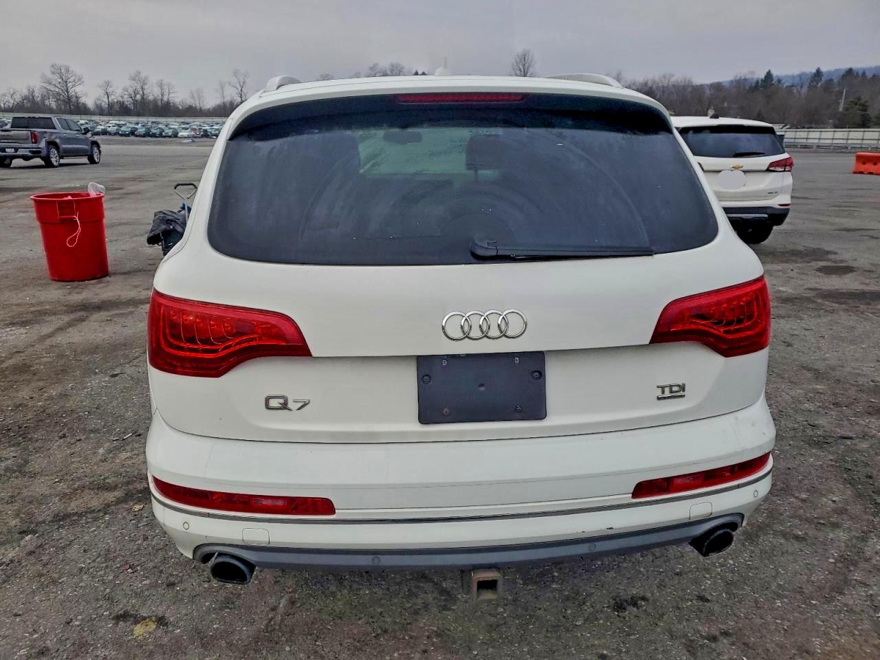 2015 AUDI Q7