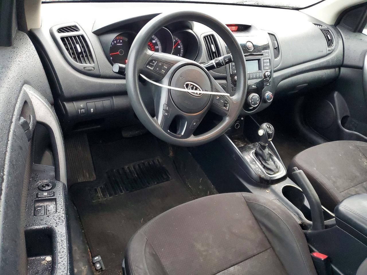 2012 KIA FORTE