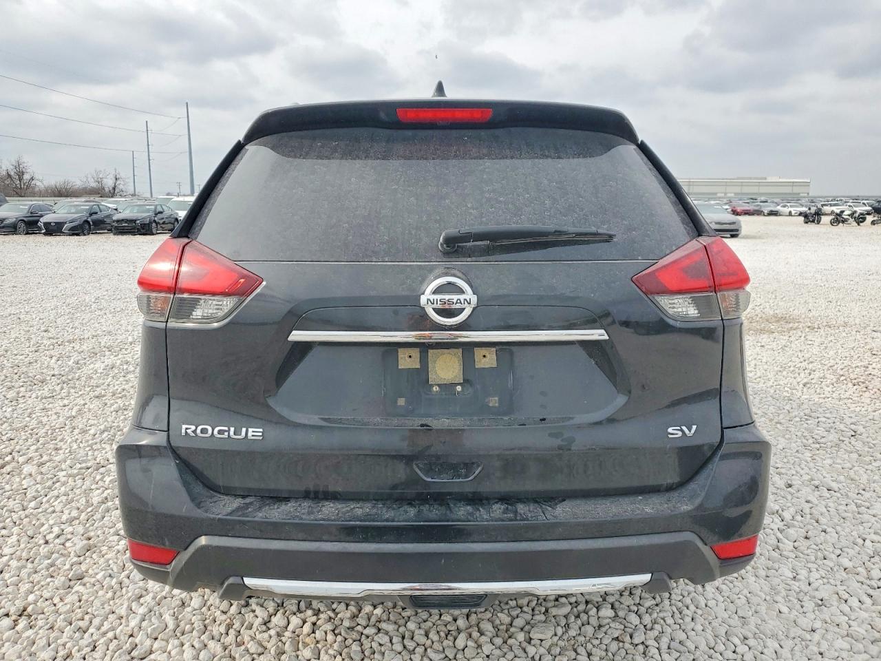 2017 NISS ROGUE