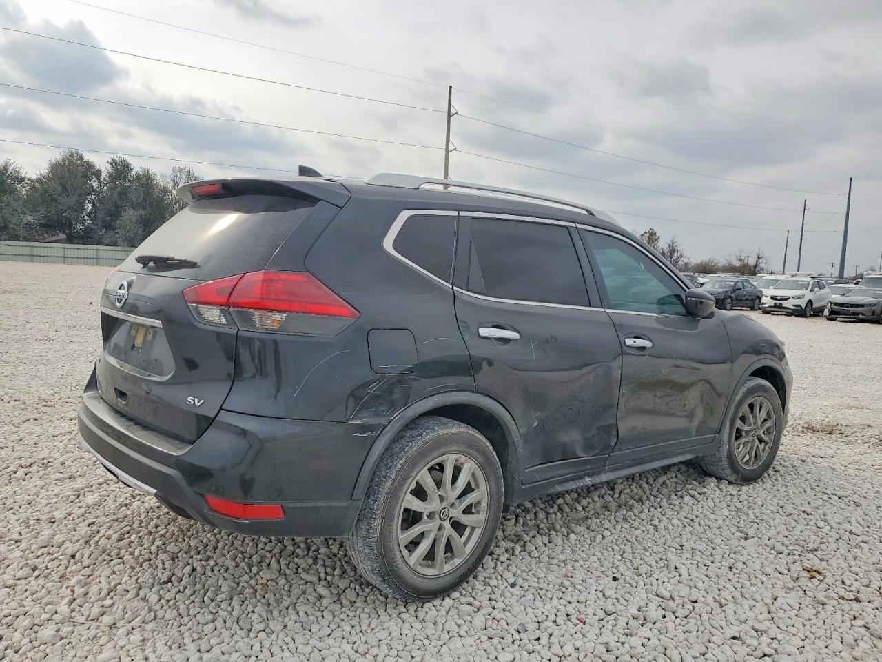 2017 NISS ROGUE