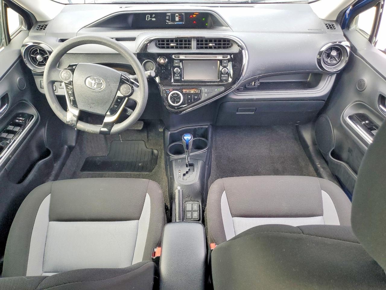 2019 TOYOTA PRIUS