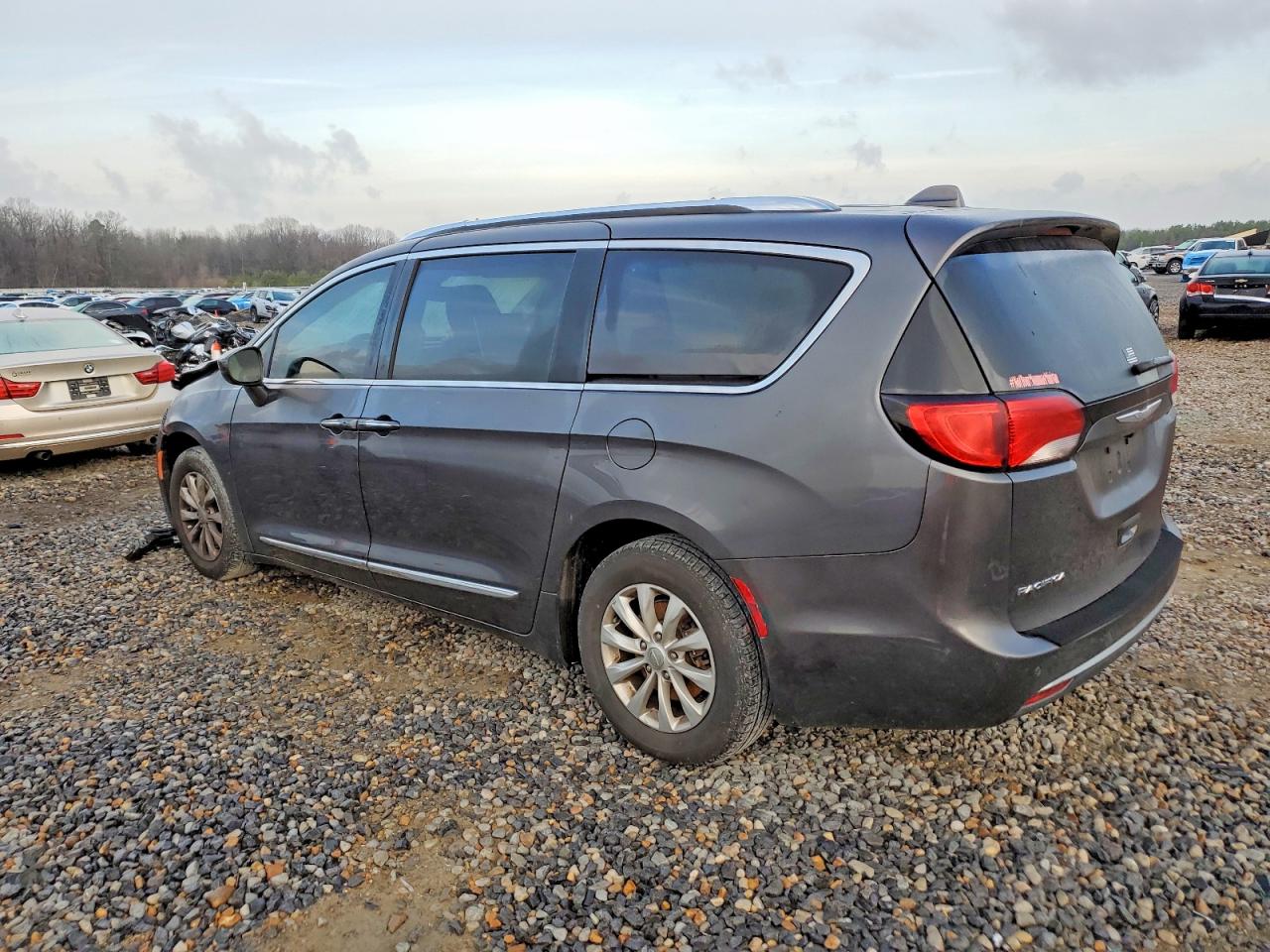2018 CHRYSLER PACIFICA