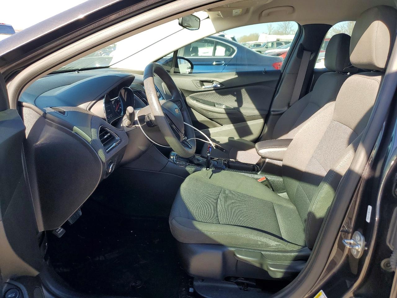2017 CHEVROLET CRUZE