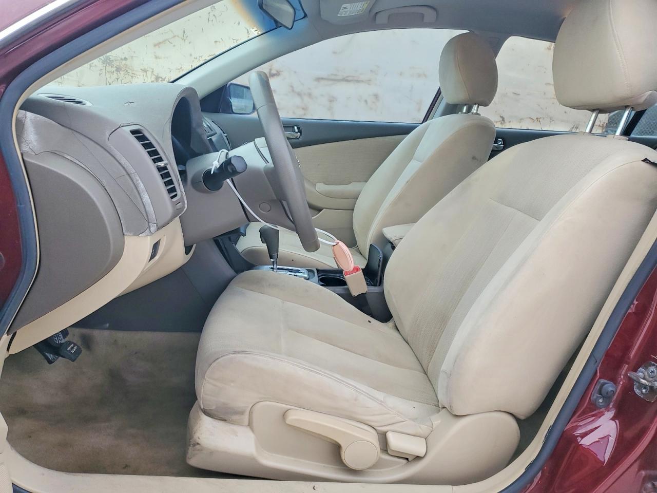 2010 NISSAN ALTIMA