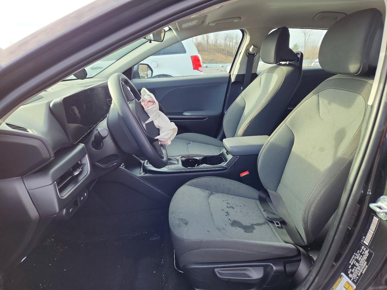 2025 KIA K4 LX