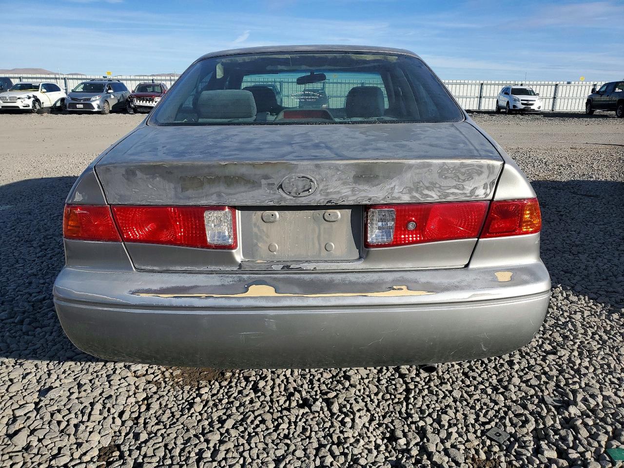 2000 TOYOTA CAMRY CE V
