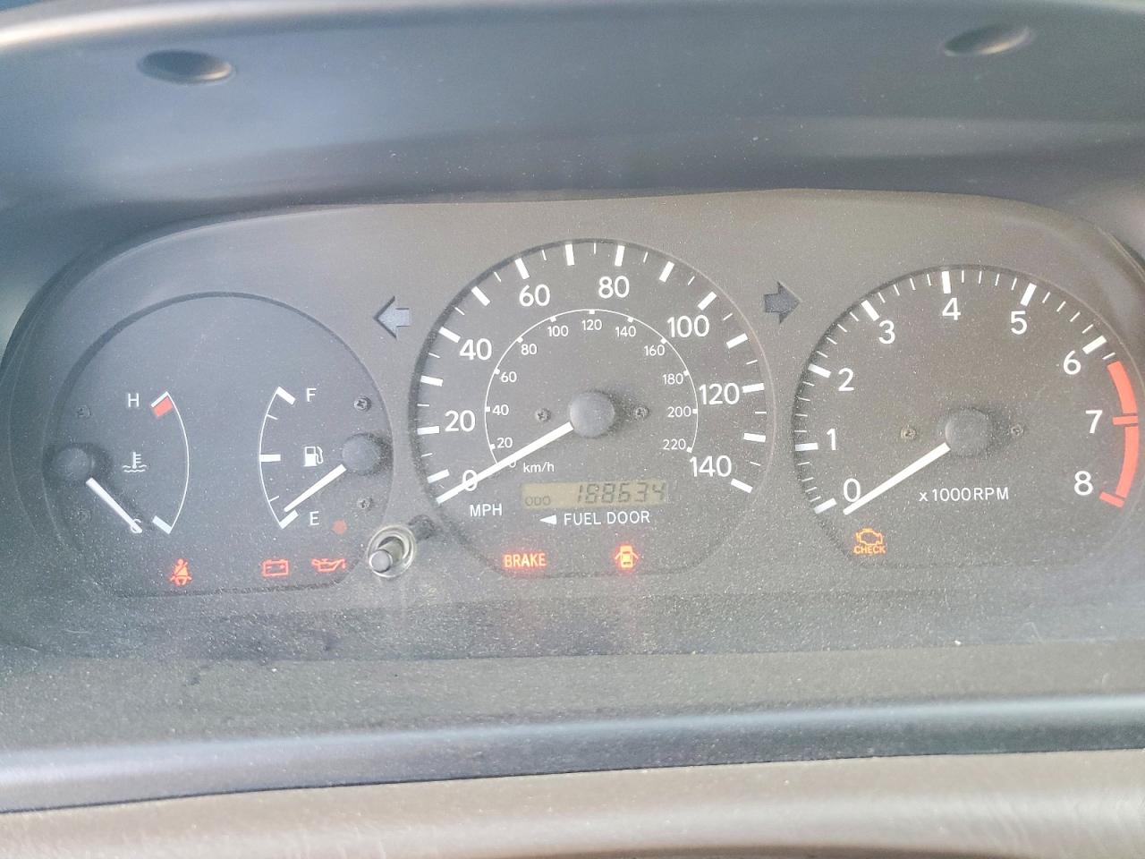 2000 TOYOTA CAMRY CE V