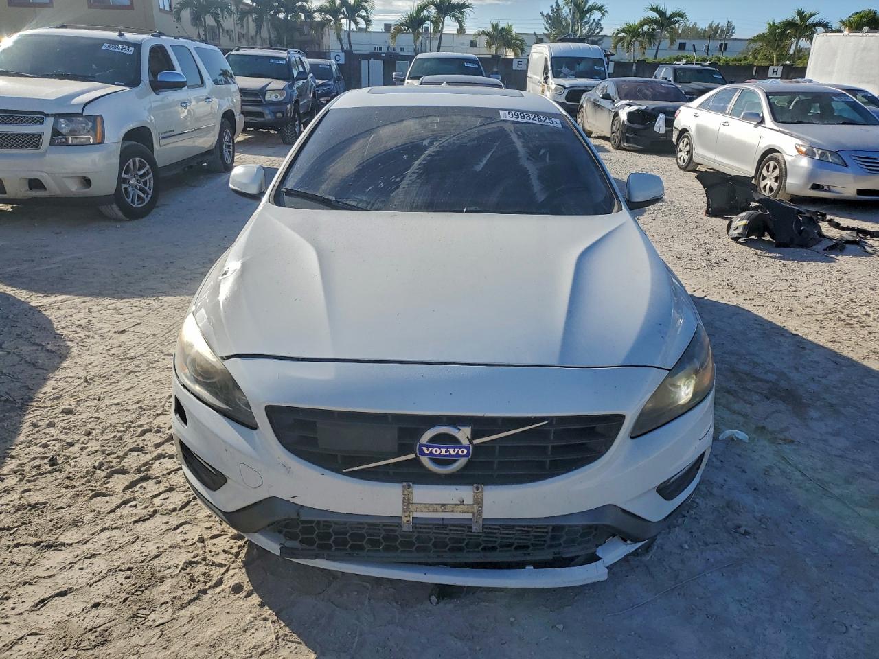 2017 VOLVO S60