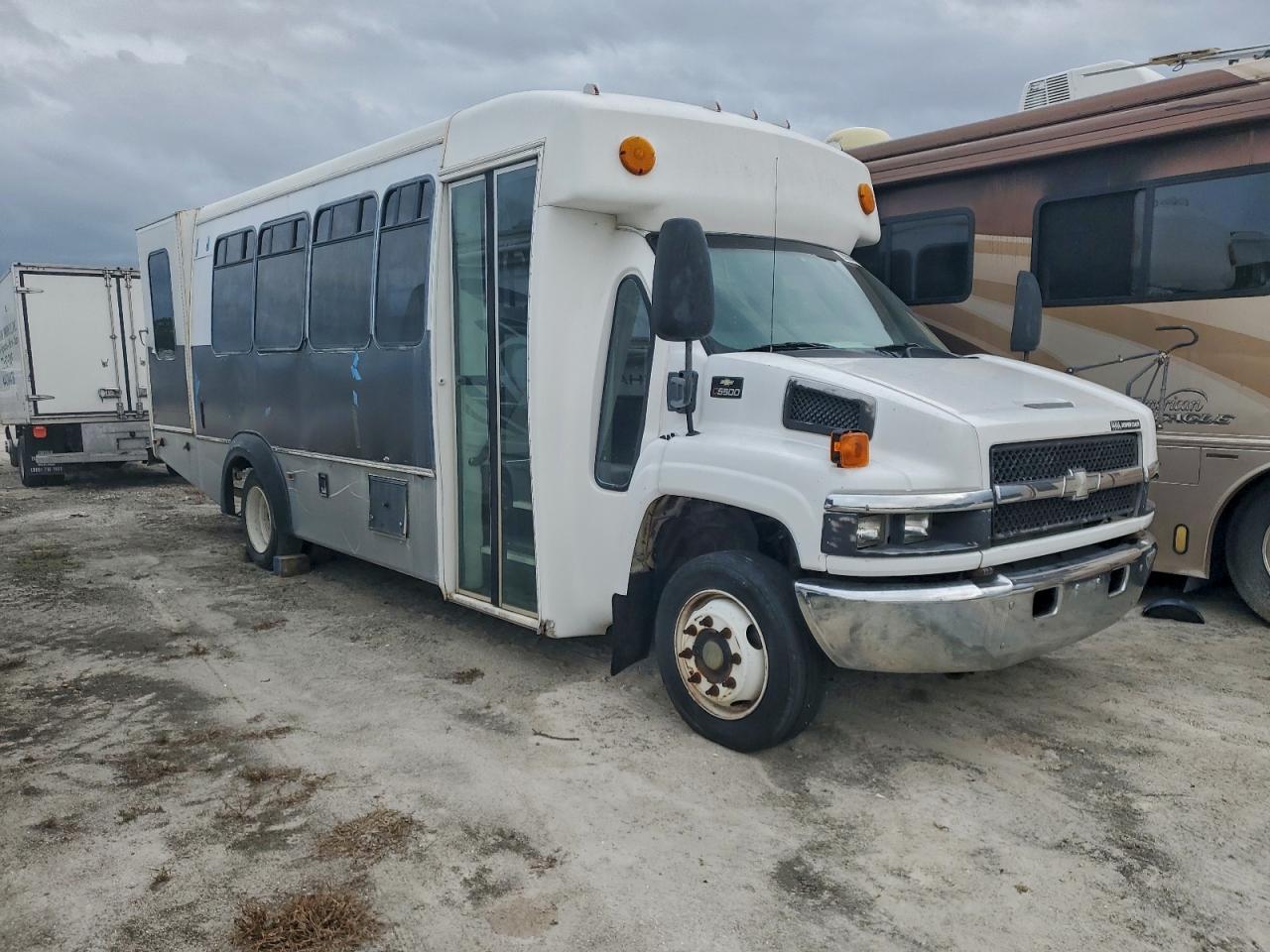 2006 CHEVROLET C/K5500