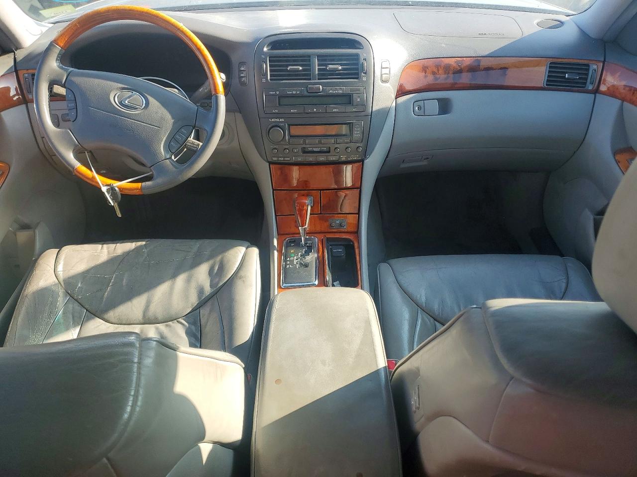 2001 LEXUS LS430